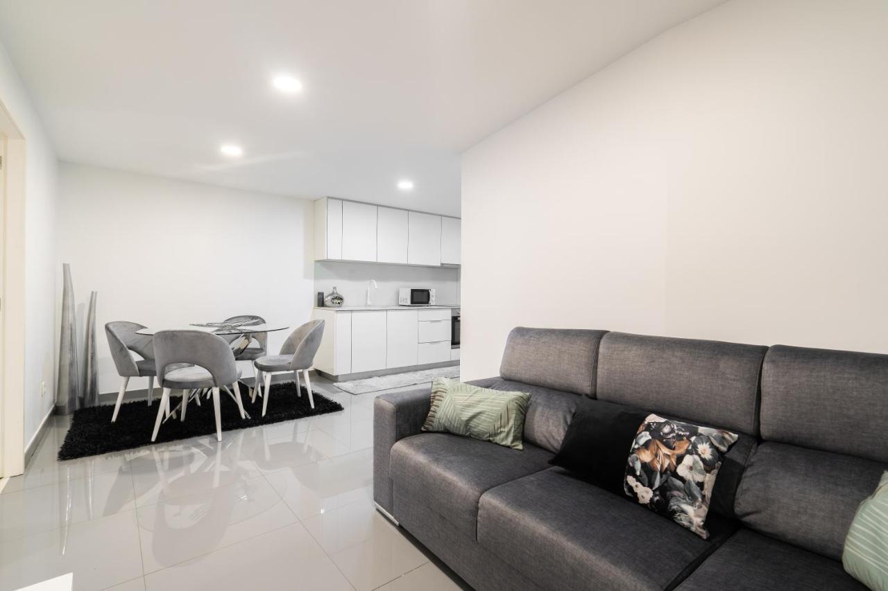 Host Wise - Spacious Noble Apartaments Ace Location Porto Buitenkant foto