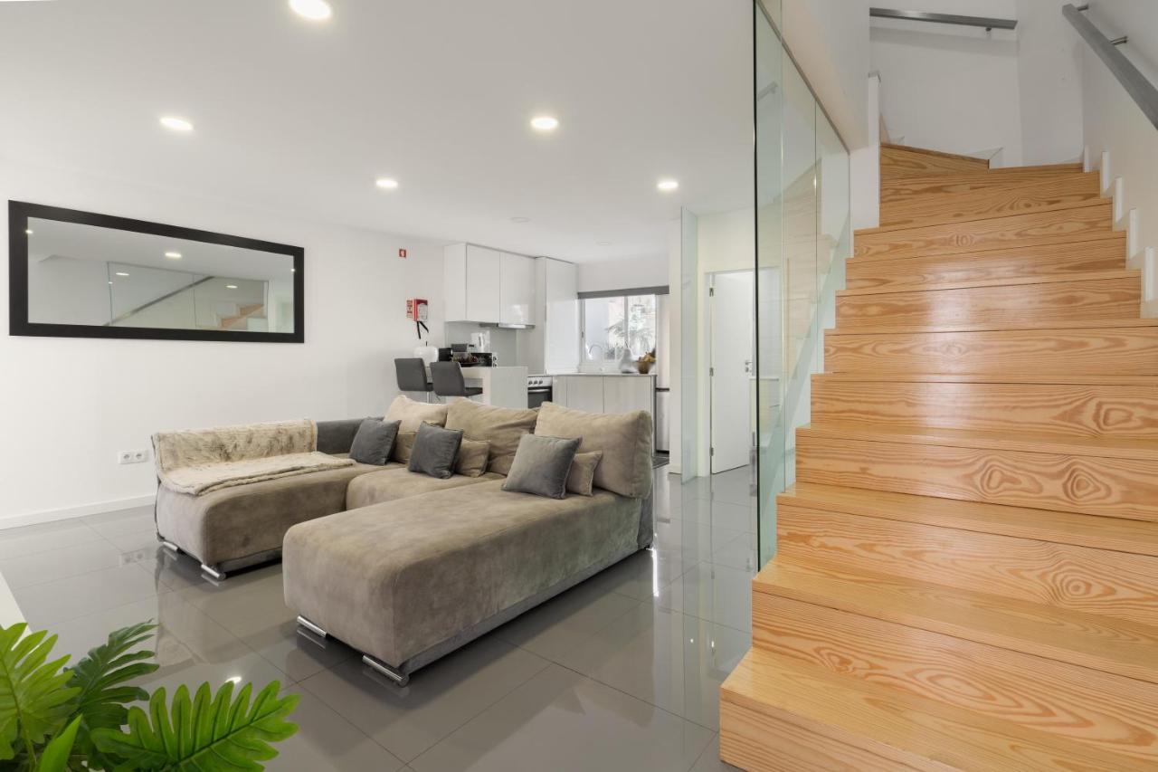 Host Wise - Spacious Noble Apartaments Ace Location Porto Buitenkant foto
