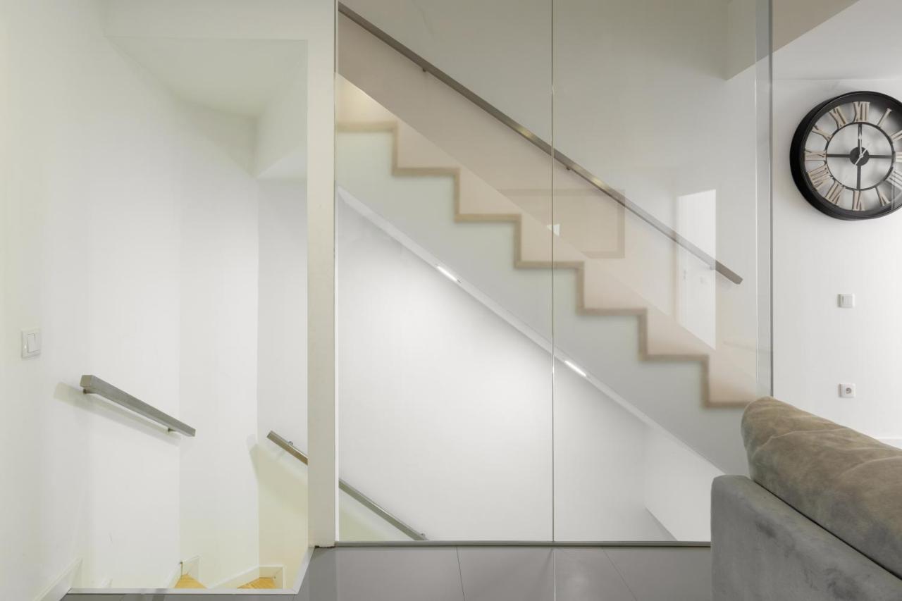 Host Wise - Spacious Noble Apartaments Ace Location Porto Buitenkant foto