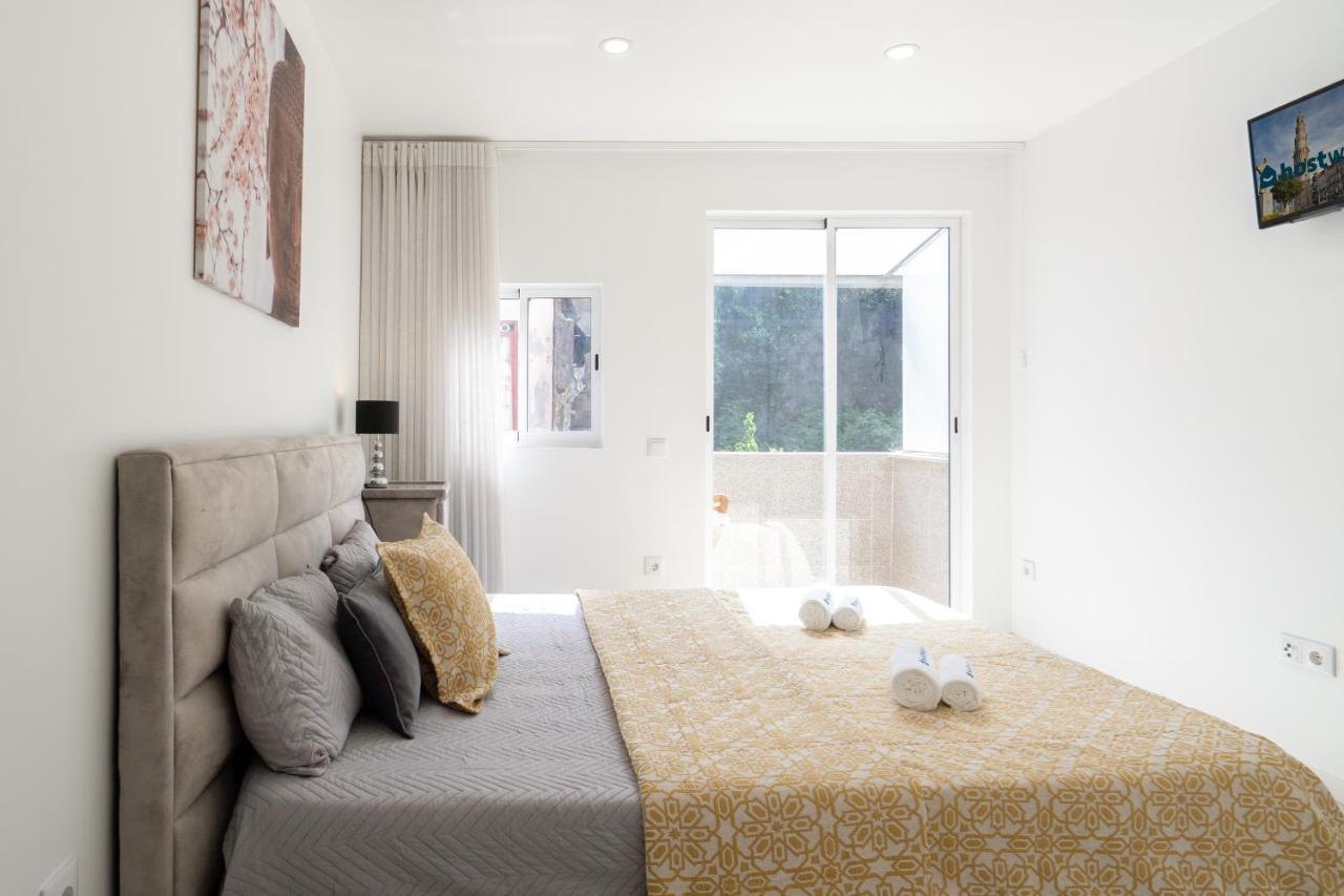 Host Wise - Spacious Noble Apartaments Ace Location Porto Buitenkant foto